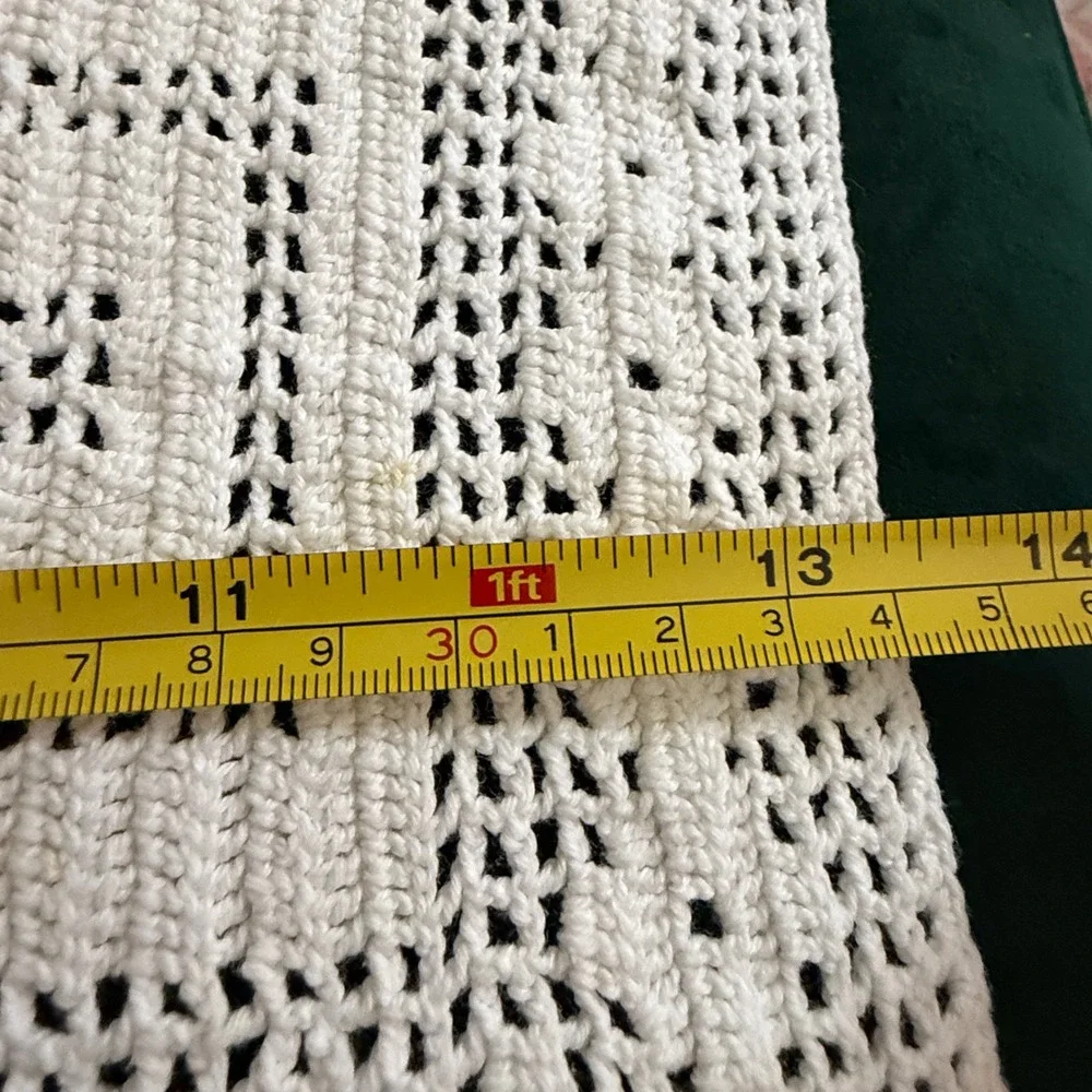 Vintage White Crochet Lace Placemats Set of 4 Rectangle Table Linens 13x10